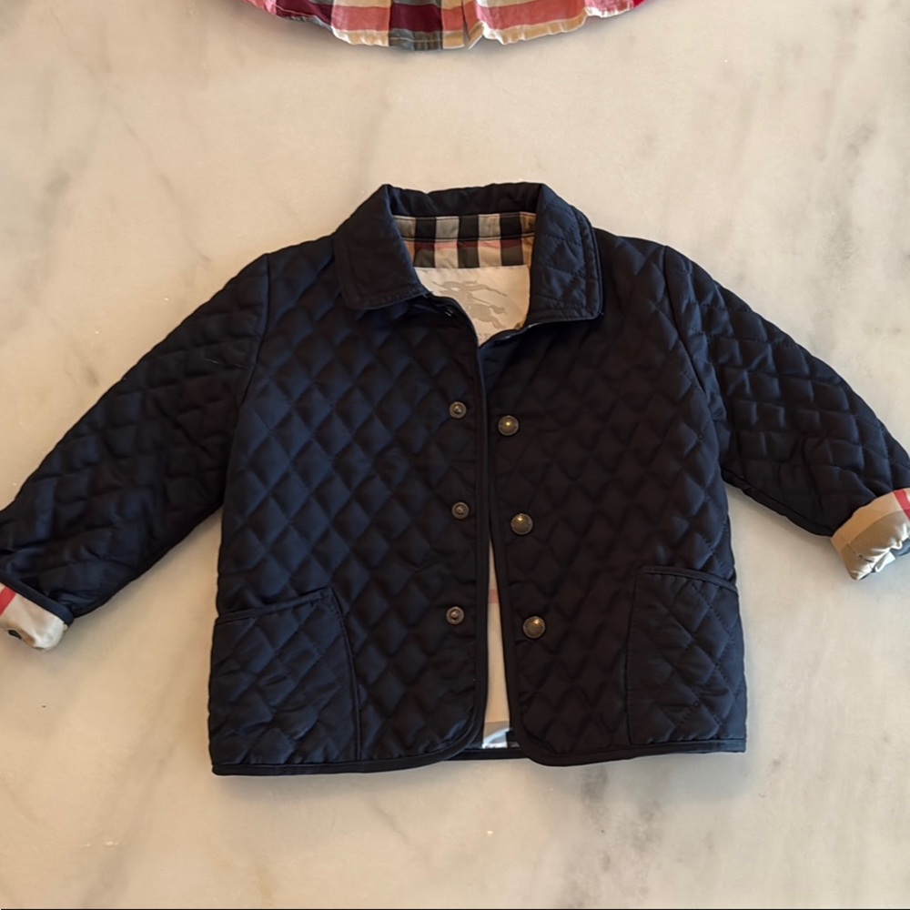 Burberry Black Puffer Jacket with Quilted Design